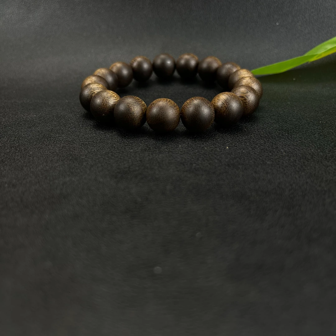 CX041沉香印尼达拉干1.2单圈手串