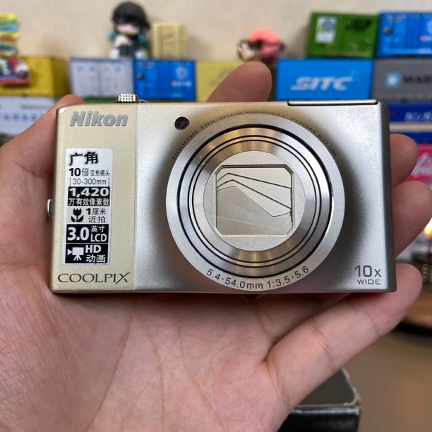 99新 Nikon/尼康 【S8000】小长焦 箱说齐全 10倍光学变焦 1400万