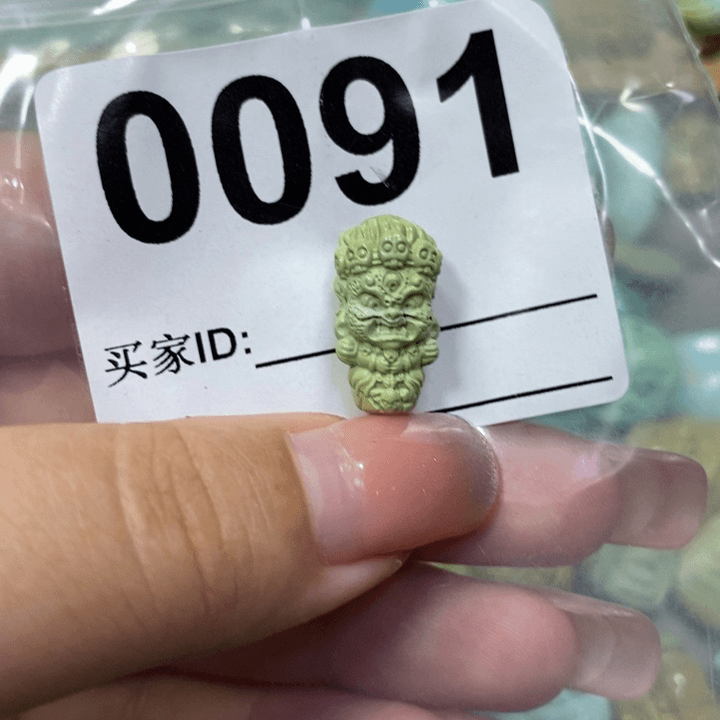 绿松石配饰未镶嵌