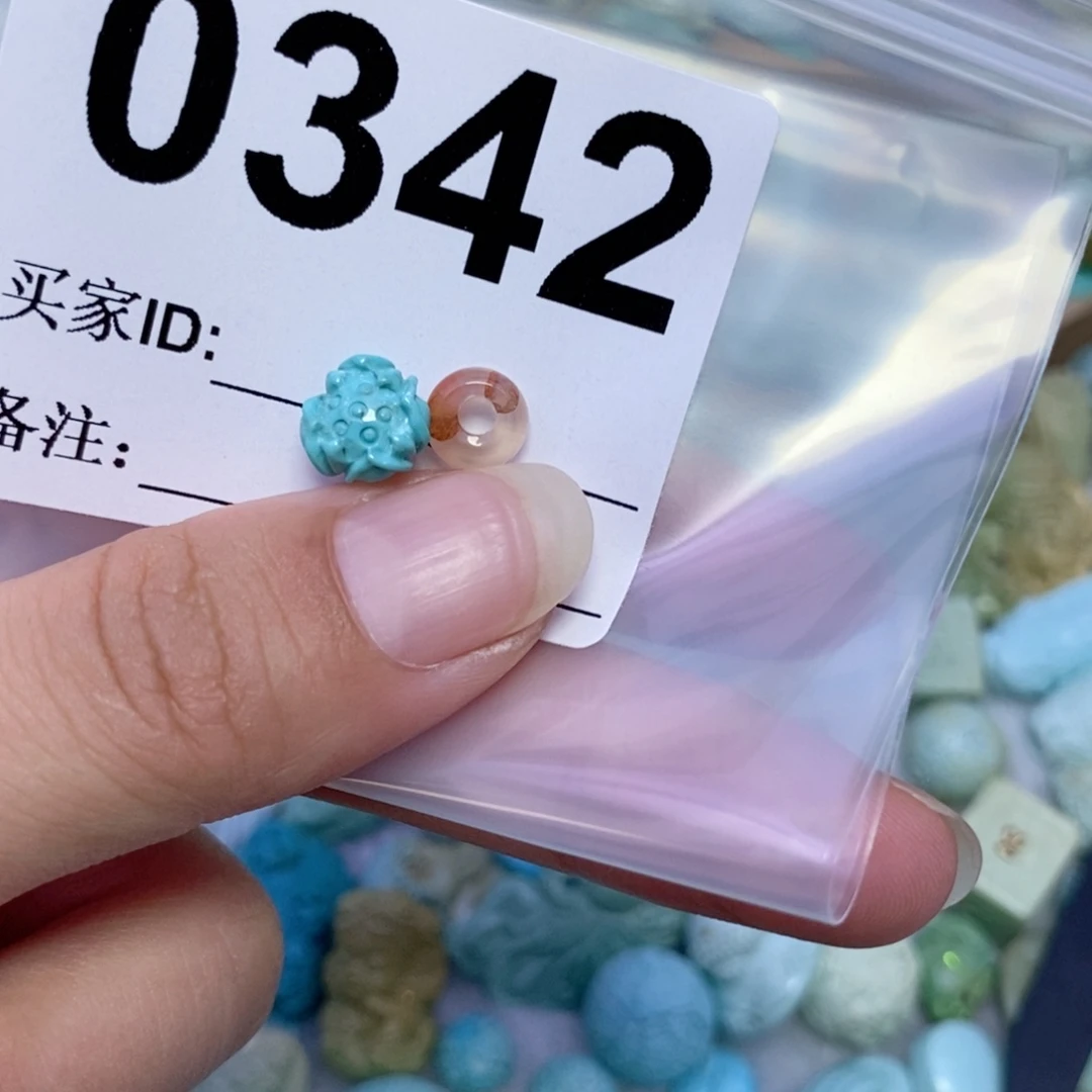 南红玛瑙配饰未镶嵌