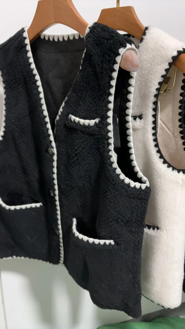 女士品质小香风马夹（剪标）