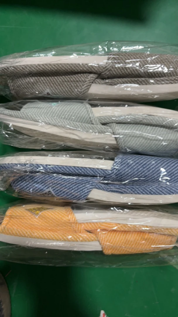 壹半麦盒棉麻四季拖有刺绣标--情侣款