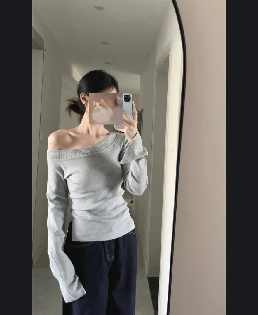 灰色开叉个性一字肩保暖短款打底衫秋冬辣妹必备显瘦修身拼接长袖