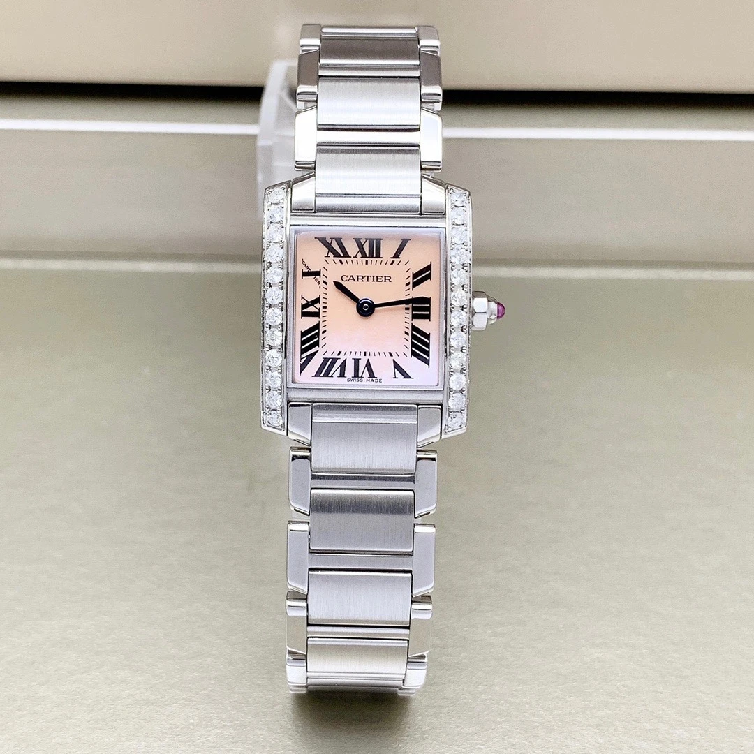 95新 Cartier/卡地亚 坦克系列/20*25mm/后钻/石英气质女士手表