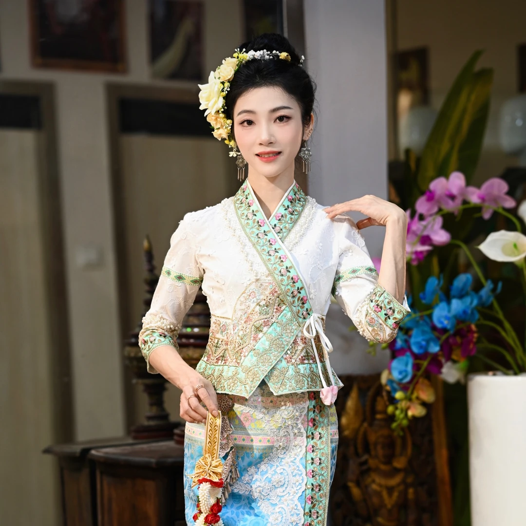 云南少数民族风傣装服饰隋金金原创服饰私人定制写真东南亚风情