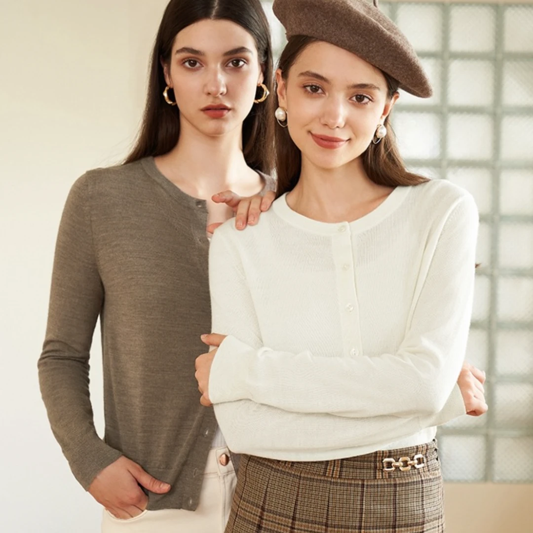 2024春秋圆领新款美利奴毛开衫薄款针织衫外套女A400732长袖