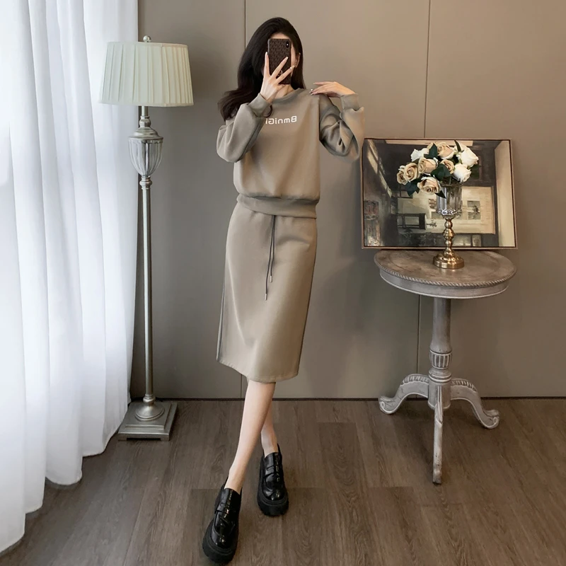 深冬装搭配一整套女时尚洋气减龄加绒休闲运动风卫衣半身裙两件套