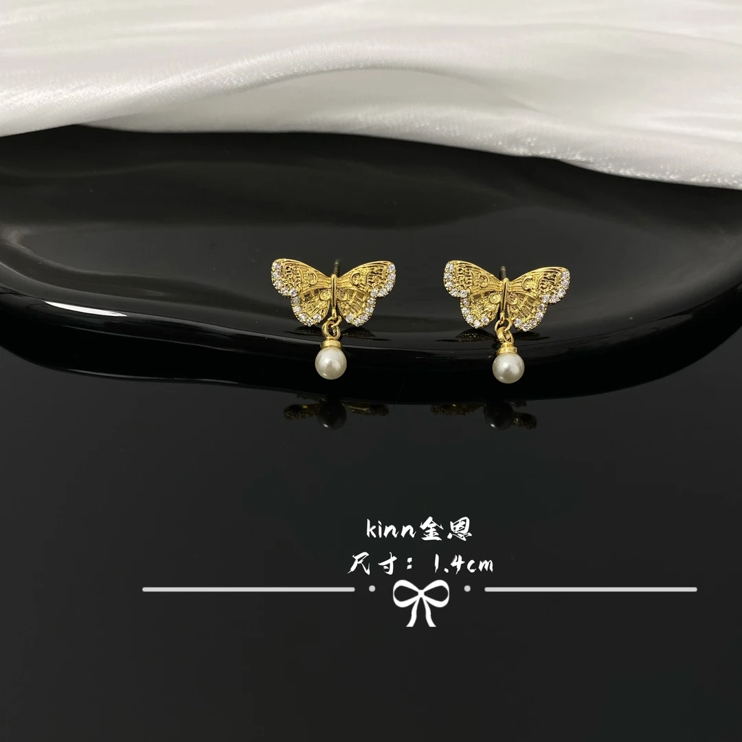铜合金仿珍珠耳饰 气质时尚百搭小众设计师优雅精致超仙 蝴蝶耳环