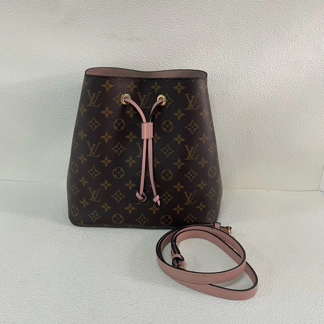 95新 LouisVuitton/路易威登 Rose/Lv粉水桶784376