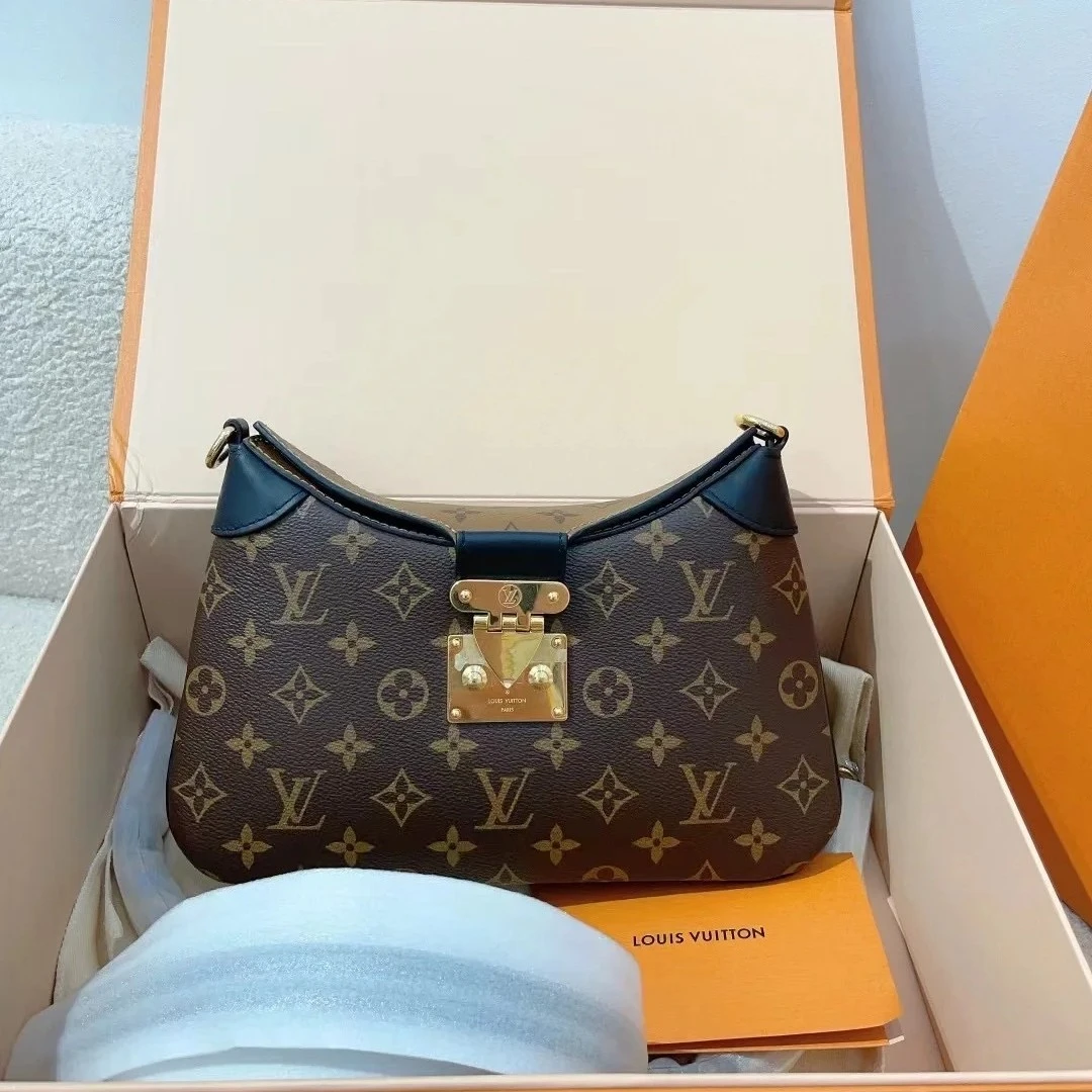 全新未使用 LouisVuitton/路易威登 Rose/lv新款黑牛角包1977