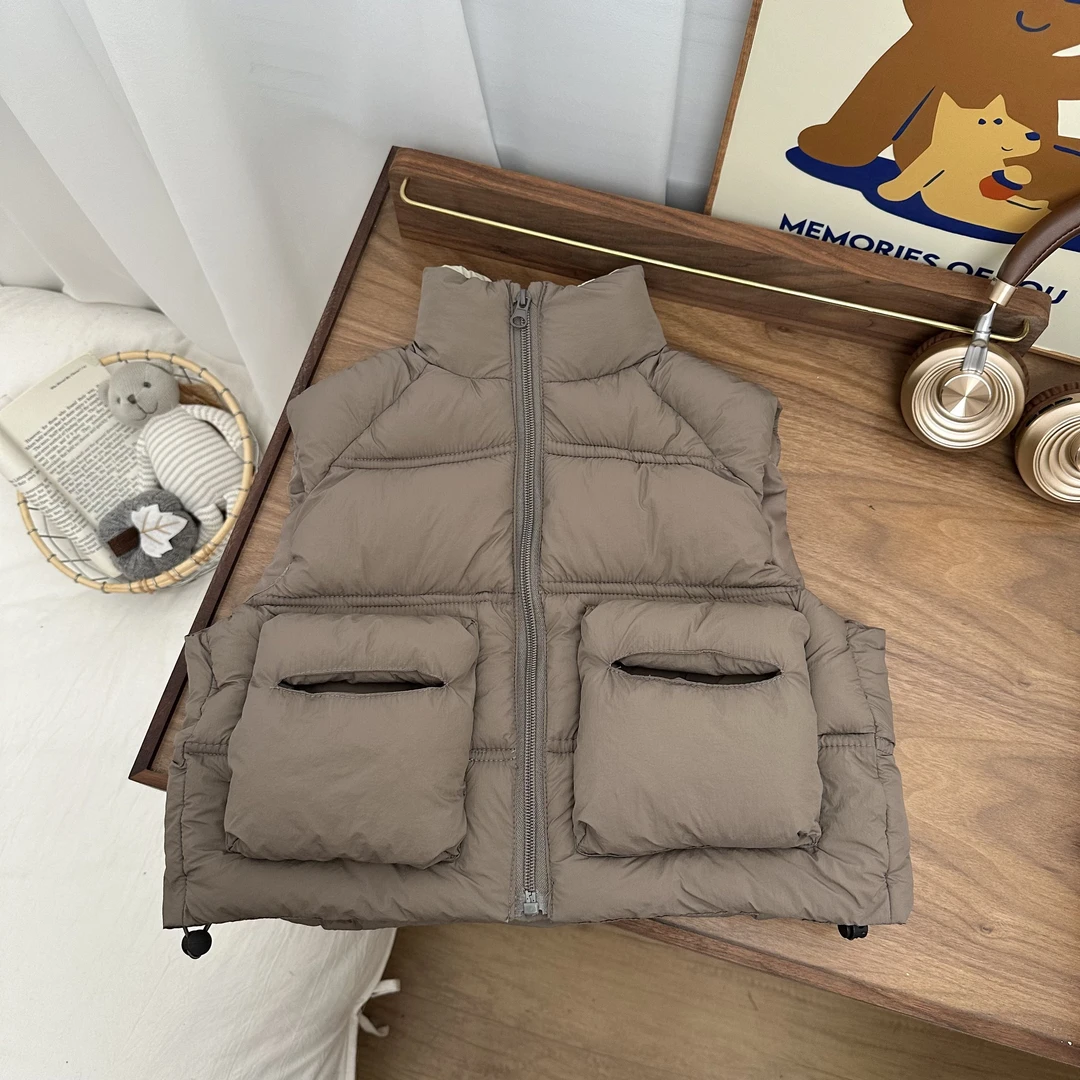 冬季2024年新款儿童潮流冬季百搭大口袋拉链马甲BMD3052