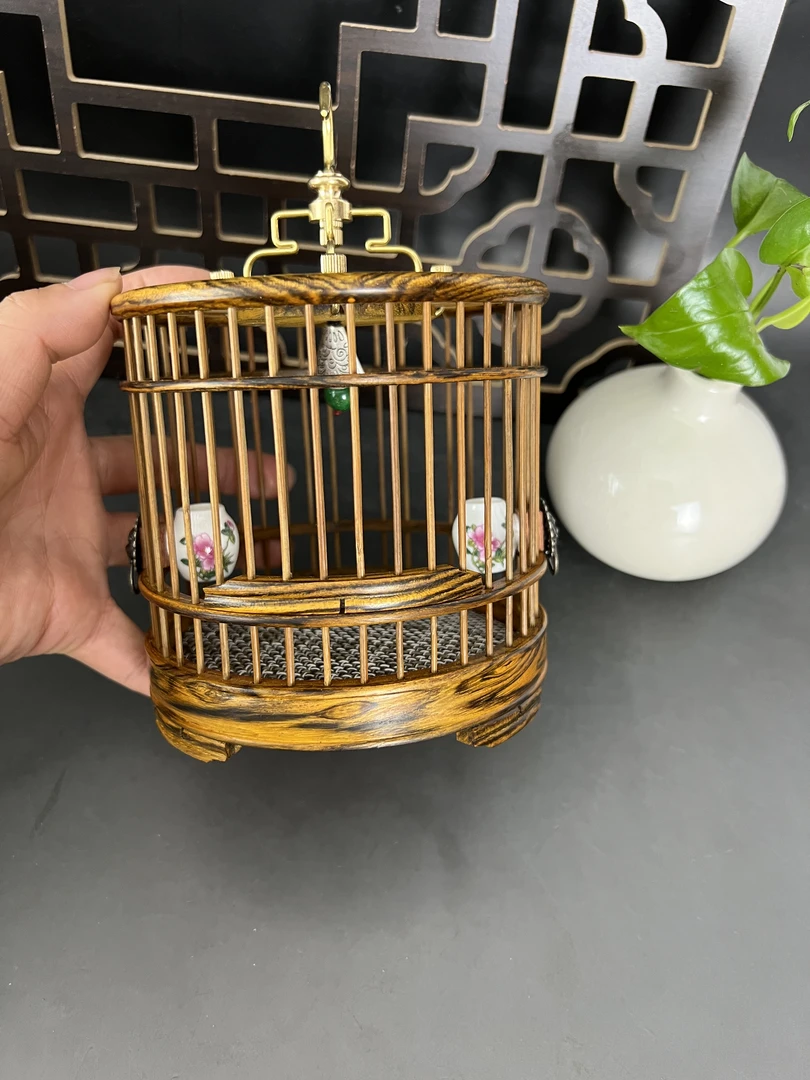 黄金檀竹条超大圆形蝈蝈笼 花纹很棒哦