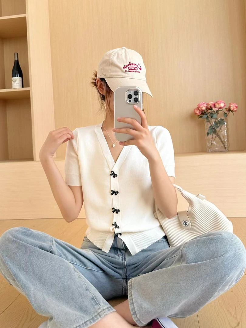 夏季减龄凉感针织冰丝轻奢极简风蝴蝶结V领气质纯色百搭短袖上衣