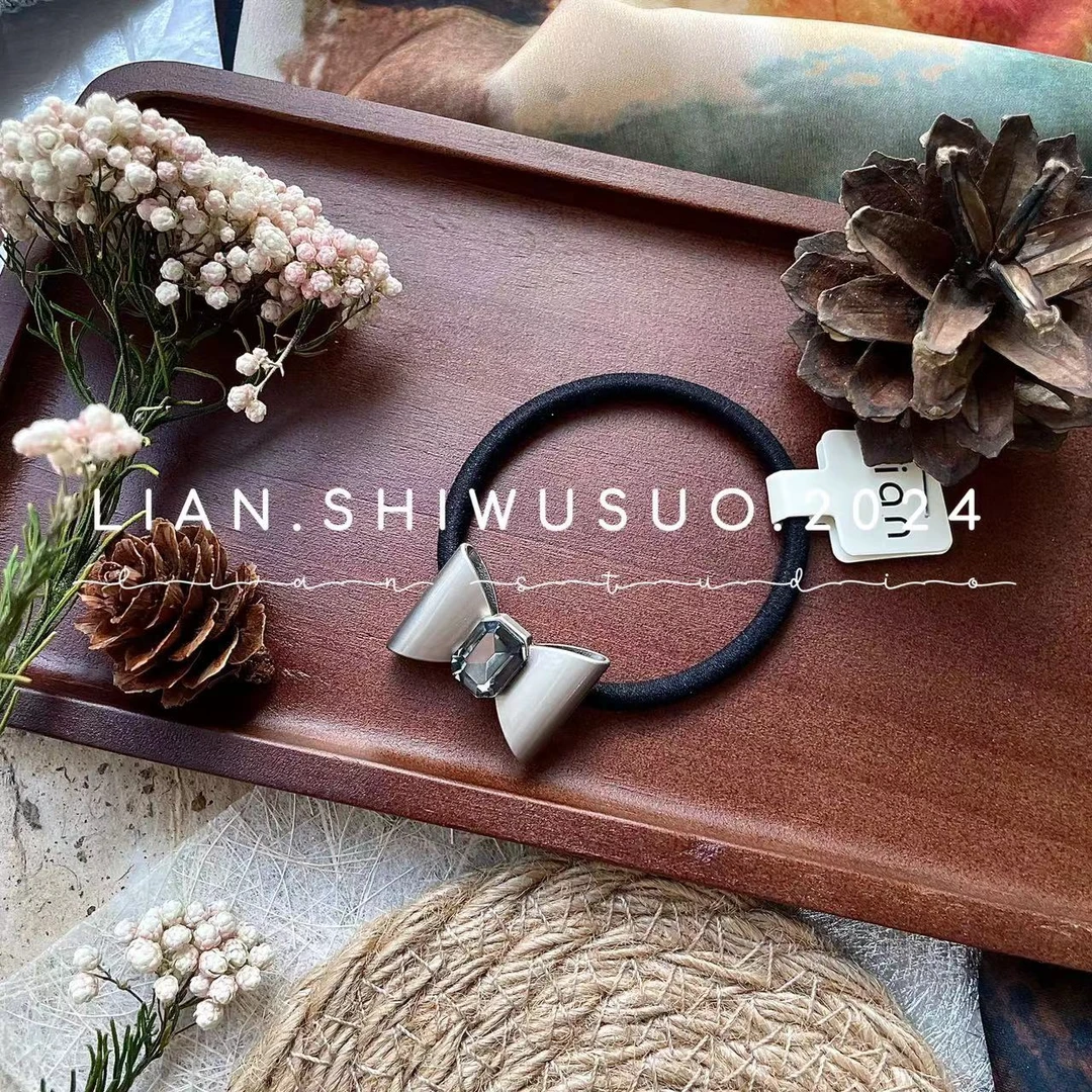 金属蝴蝶结 全点凑满19.9包邮 Lian家 发绳 C-034