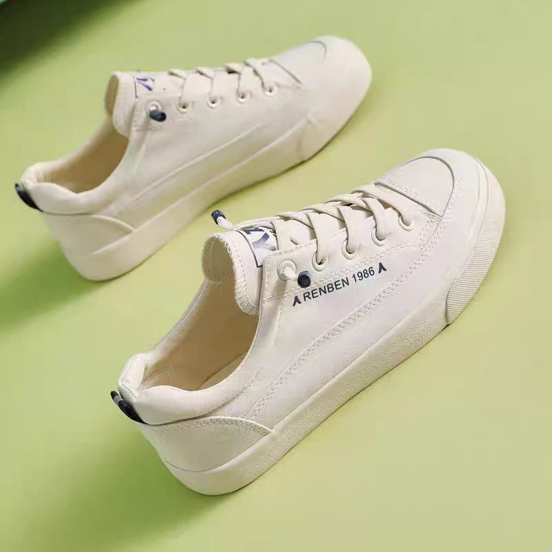 一脚蹬帆布女鞋2024爆款白黑黑色米兰【21606】