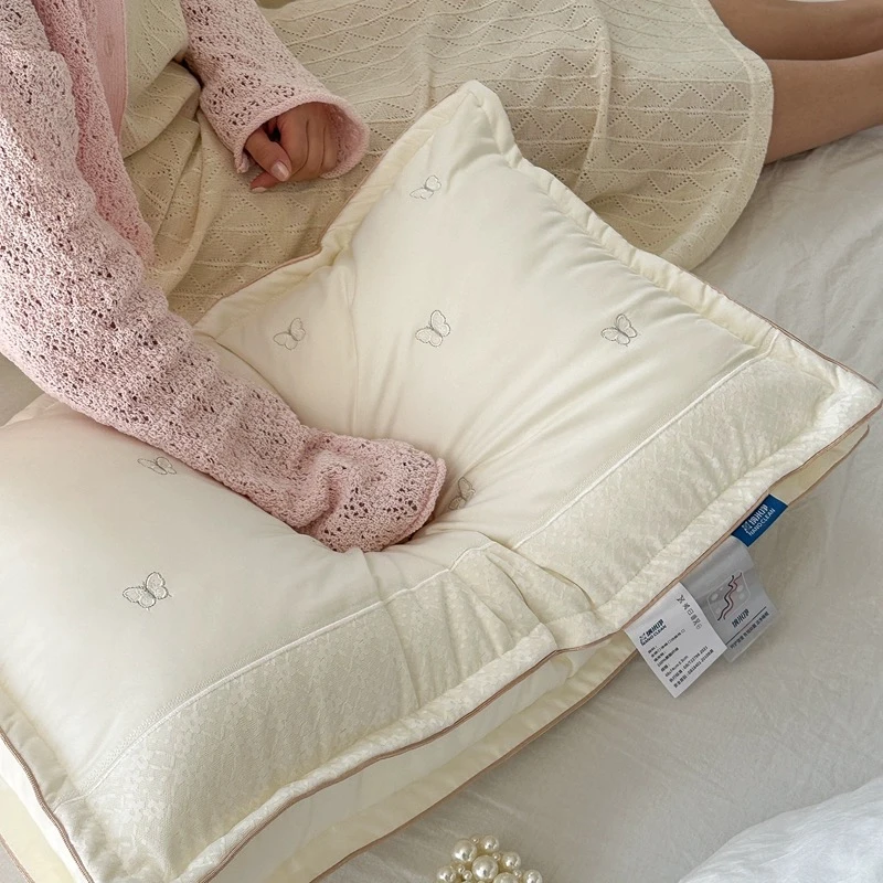 1 蝴蝶枕芯 全棉超柔软贡缎刺绣枕芯枕头护颈助眠家用四季多功能