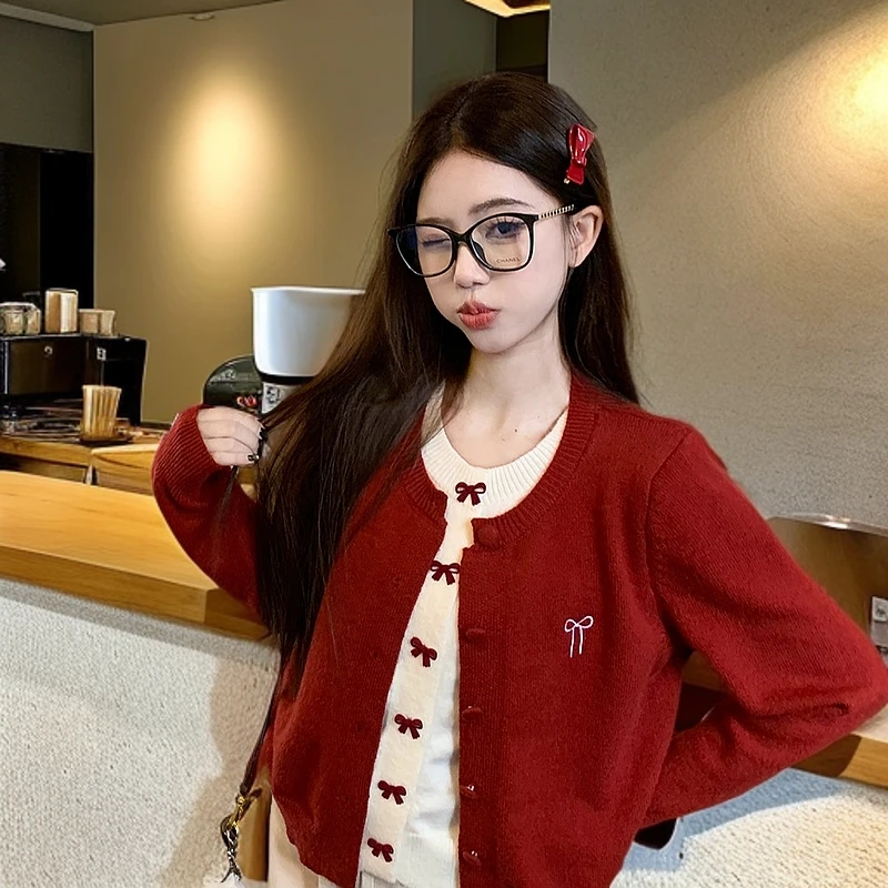 蝴蝶结刺绣假两件针织开衫女秋冬季长袖软糯毛衣复古红色显白上衣