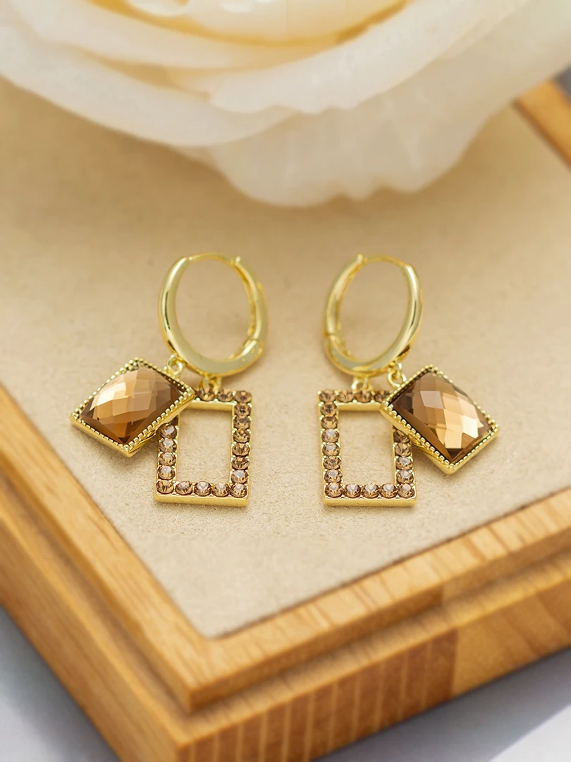 铜合金合成锆石耳饰 美拉德满钻方块耳环精致女士设计感耳环1565