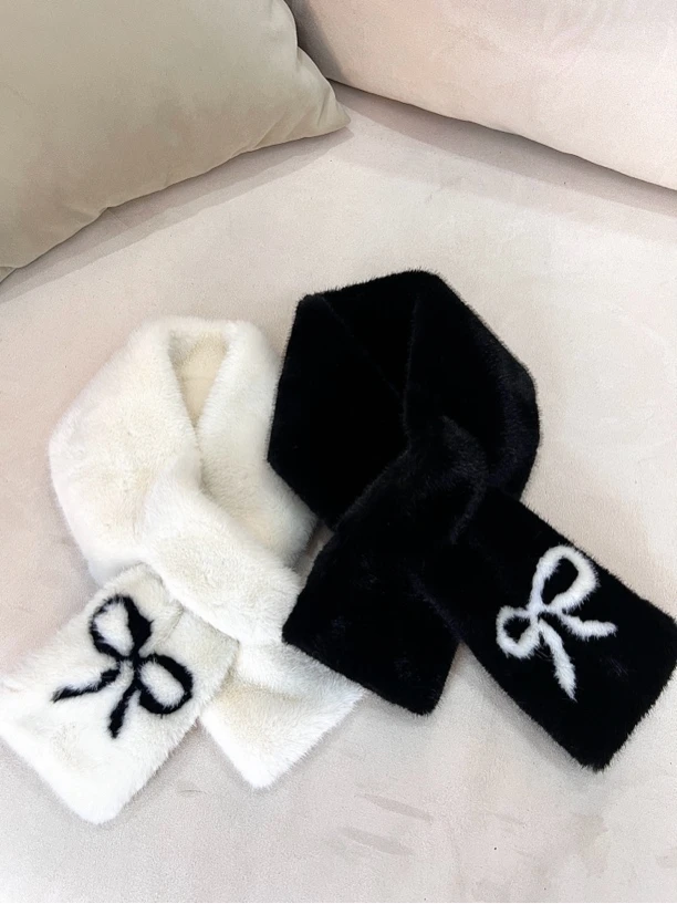 【时尚单品】韩版时尚百搭蝴蝶结护颈交叉围脖