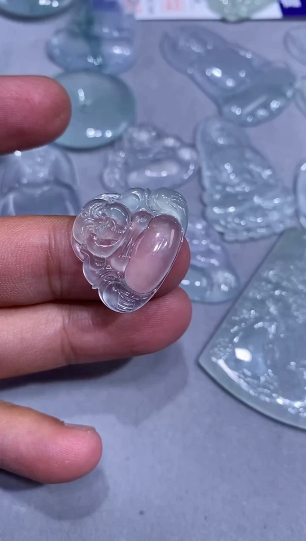 【闪购商品】翡翠颈饰未镶嵌佛5480