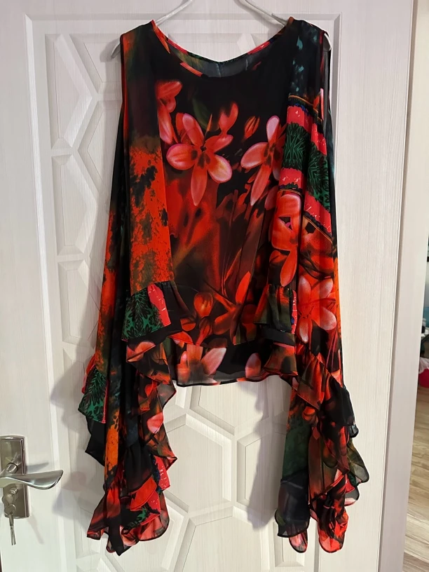 行止由心木耳边个性宽松衬衫气质长袖时尚百搭打底女士黑色印花