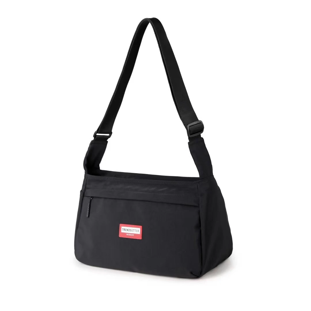 新品【809225】防水布单肩斜挎包旅行包轻便运动双肩包男女同款