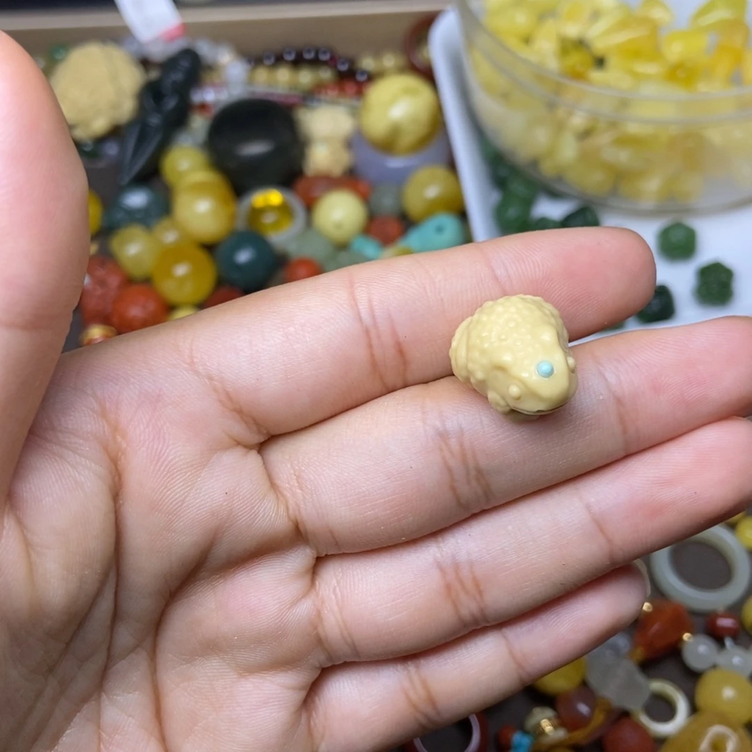 玛瑙/玉髓颈饰合金
