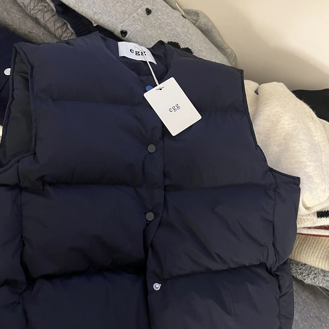 Egg韩系秋冬藏蓝色棉马甲（韩女既视感）