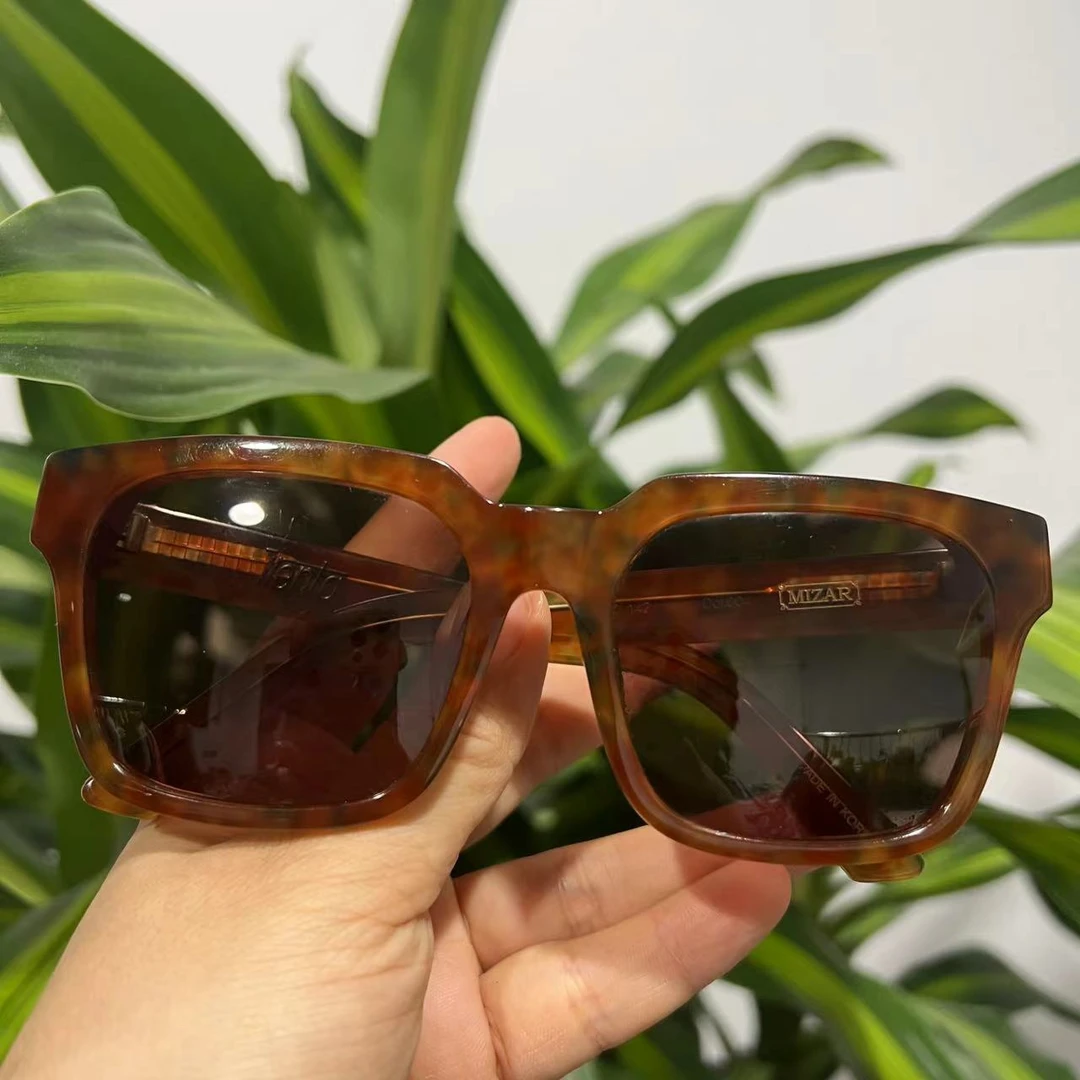 （无原包装）潮牌遮阳镜 37611 （轻微试戴痕迹，介意勿拍）