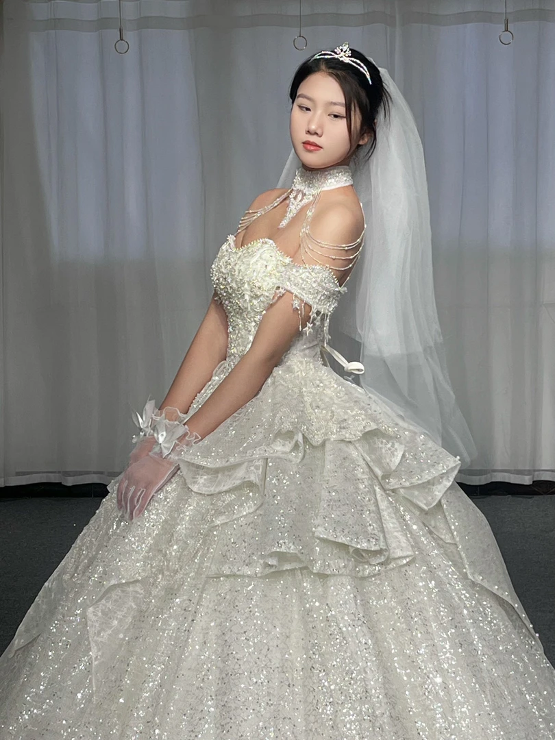 婚纱公主白色晚礼服演出服宴会齐地婚礼气质结婚奢华大气一字肩