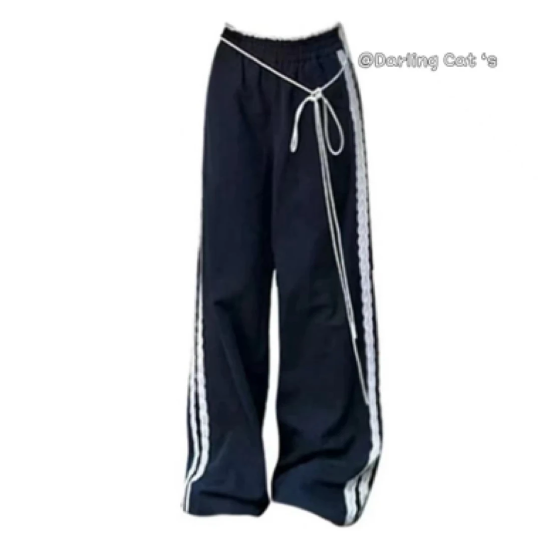 大脸喵喵 设计感早秋新款条纹蕾丝边垂感阔腿舒适运动休闲裤女