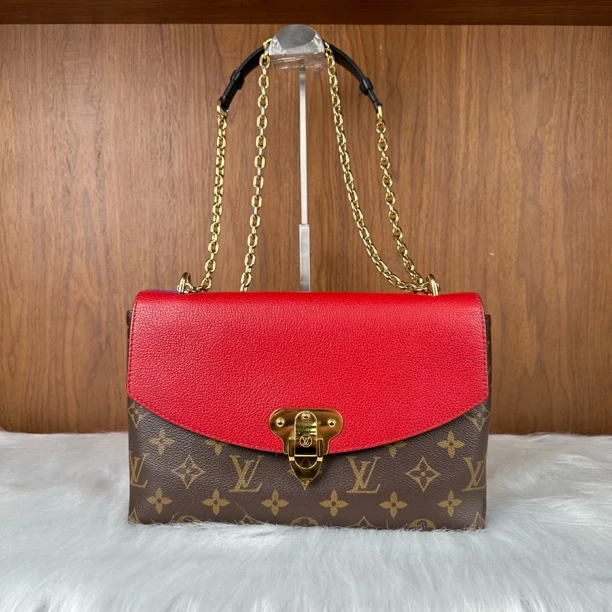 95新 LouisVuitton/路易威登 传奇信封链条单肩腋下包/00045