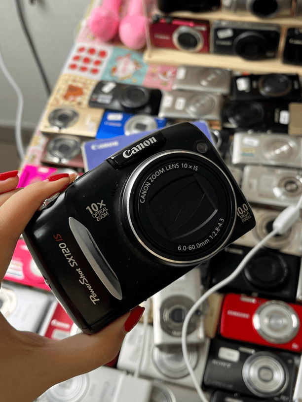 95新  95新 叶 佳能sx120原盒黑色 小长焦性价比高五号电池需自备