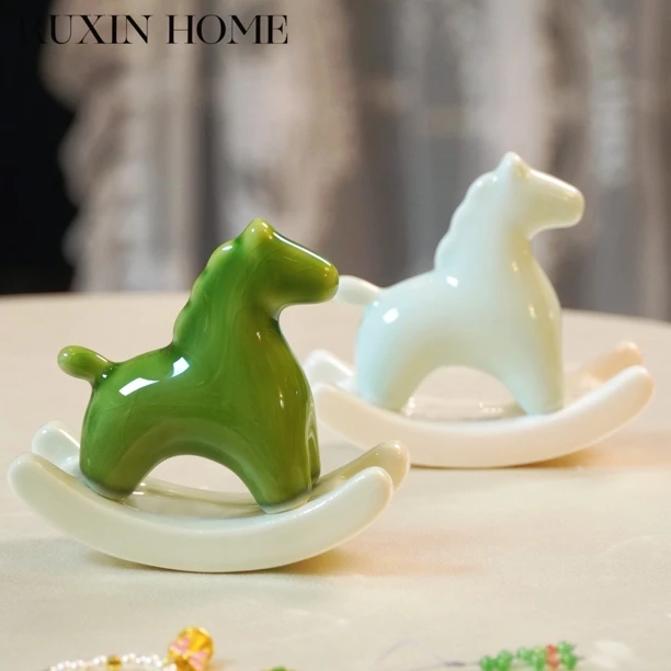 如馨家居 创意陶瓷摇摇马趣味茶宠小摆件茶空间茶室茶桌面装饰
