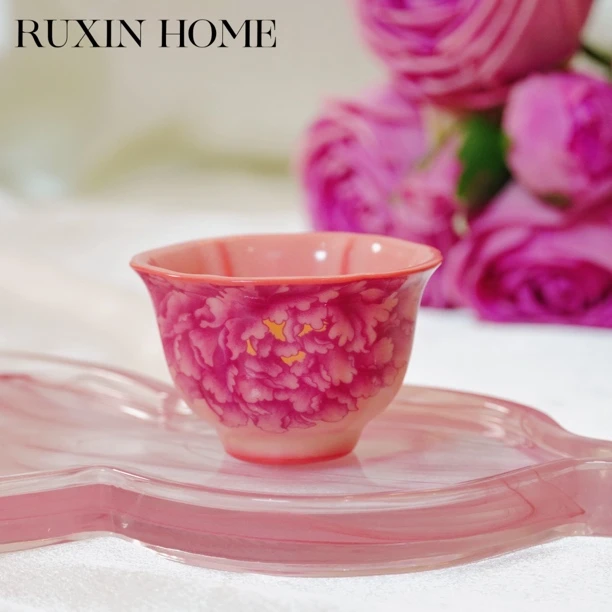 A10797 粉猪油冻牡丹波浪口主人杯