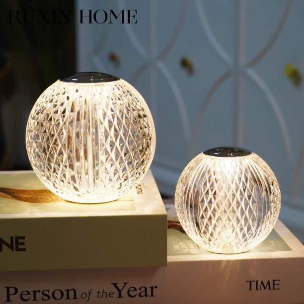 如馨家居 现代轻奢水晶玻璃夜明珠氛围灯创意装饰USB充电家用