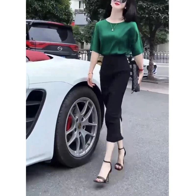 2024夏季新款绿色净版打底衫高腰半身后开叉裙女