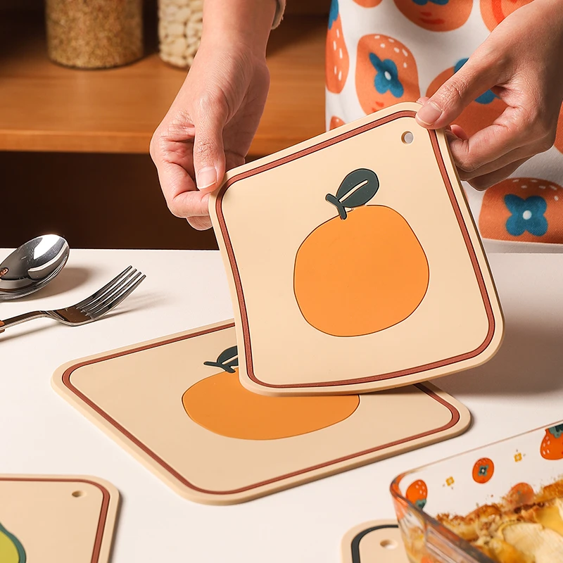 网红餐垫硅胶隔热垫高颜值防烫餐桌垫耐高温家用盘垫碗垫杯垫ins