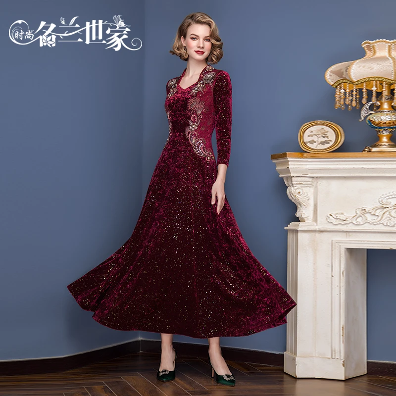 【花漾年华】喜妈妈高端婚宴礼服婆婆婚礼装女丝绒连衣裙原创日常