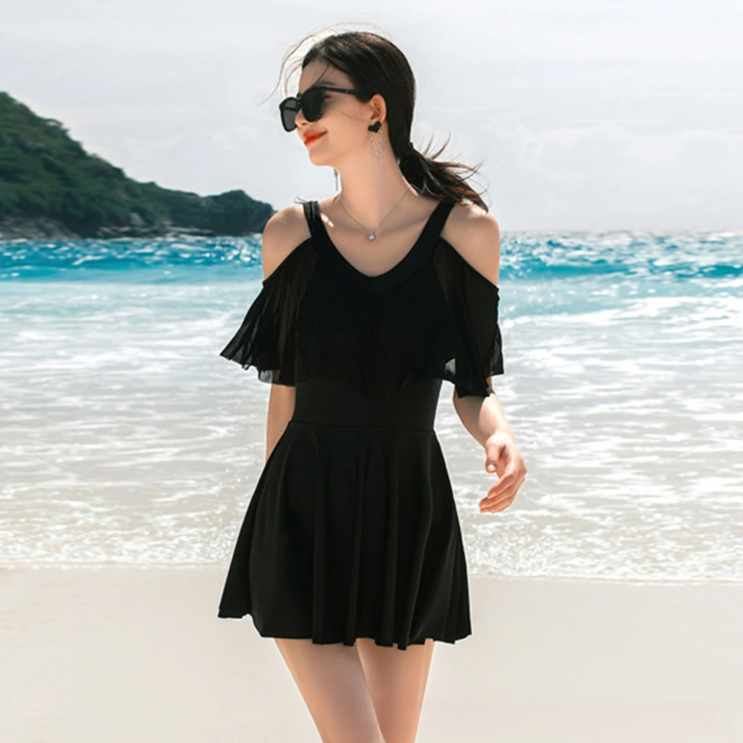 披肩分体夏季女款保守黑色遮肉微胖女孩感小胸新款大码胖mm泡温泉