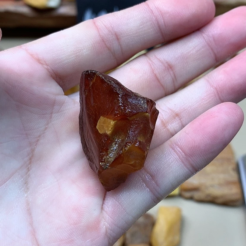 【闪购商品】定制琥珀未镶嵌遨*