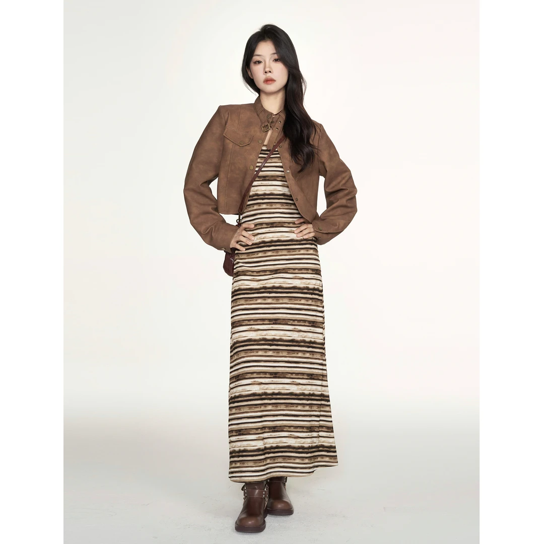 【小野莓】早秋韩系气质百搭修身显瘦撞色条纹针织连衣裙子BL45690