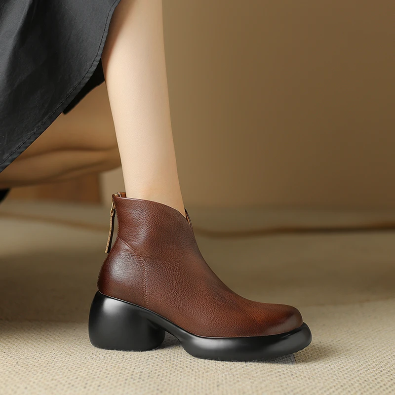 牛皮 6.5厘米 34-40时尚百搭棕色粗跟厚底高跟秋冬圆头短靴