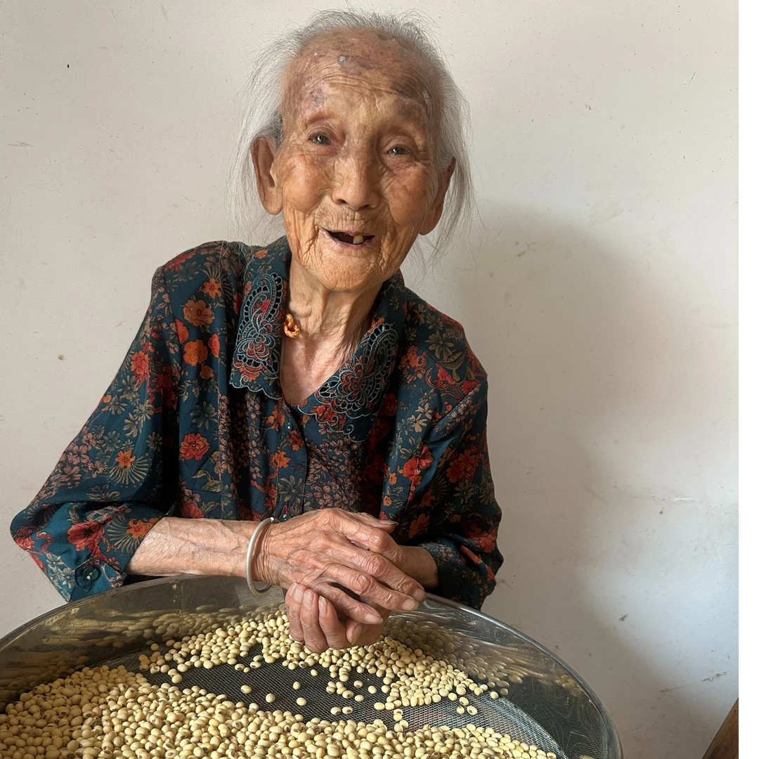 徐妹妹自产严选农家新黄豆非转基因打豆浆专用豆子农家自种豆子