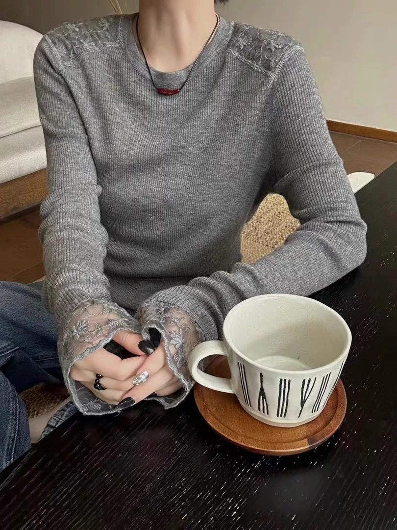 新款圆领肩袖口拼蕾丝纯色修身百搭羊毛针织衫