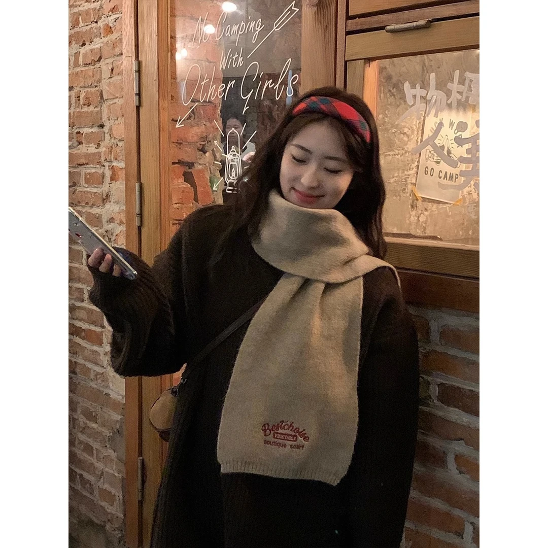 新款混纺针织毛线围巾冬季女生高级感韩版百搭围脖护颈棕色