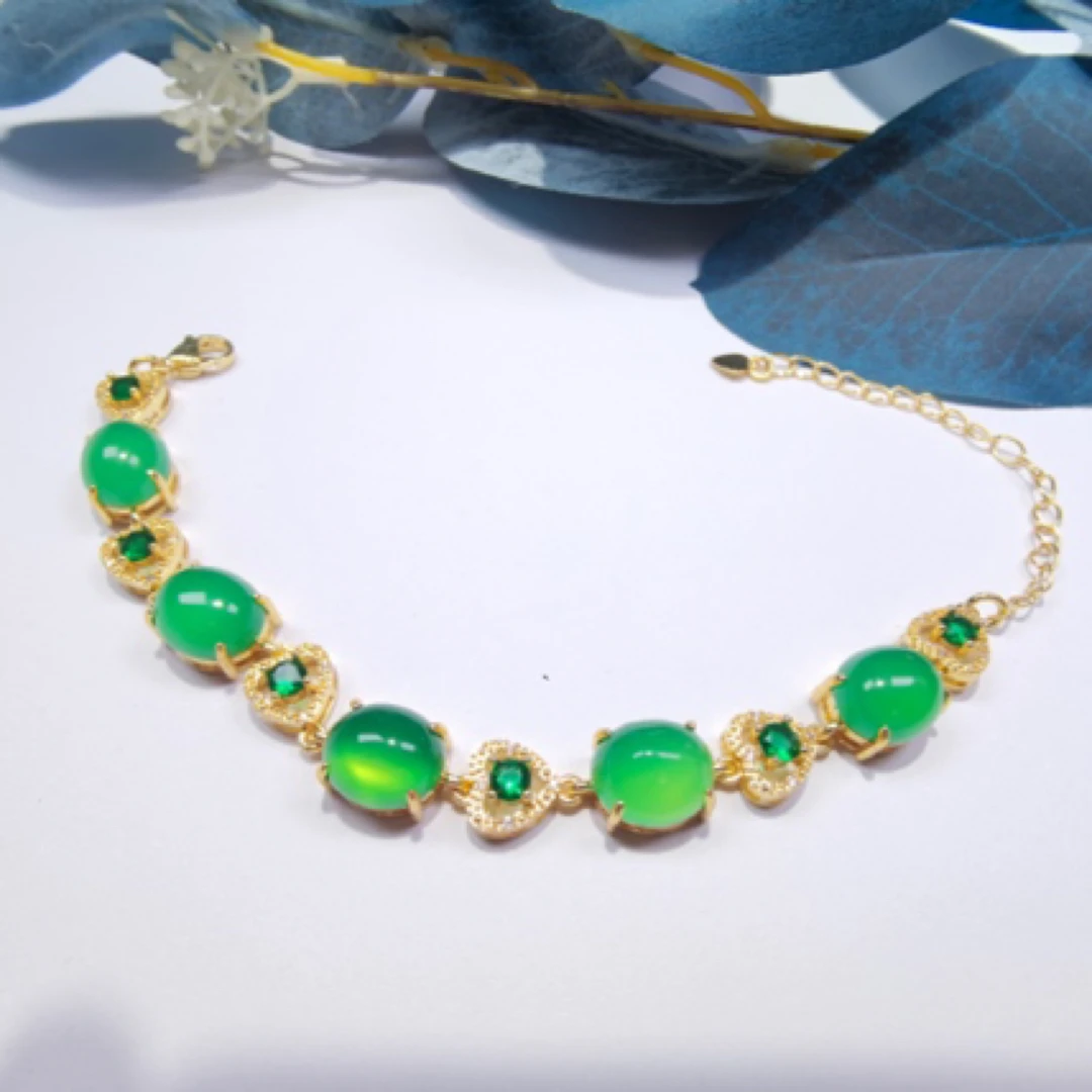 【限量补贴】天然满绿心形设计珠宝玉石手链