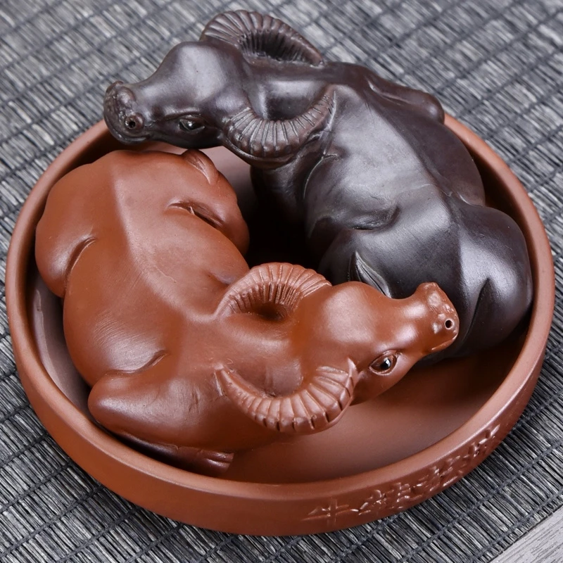 紫砂年转乾坤茶宠牛茶宠摆件招财手工金鱼个性创。紫砂茶宠