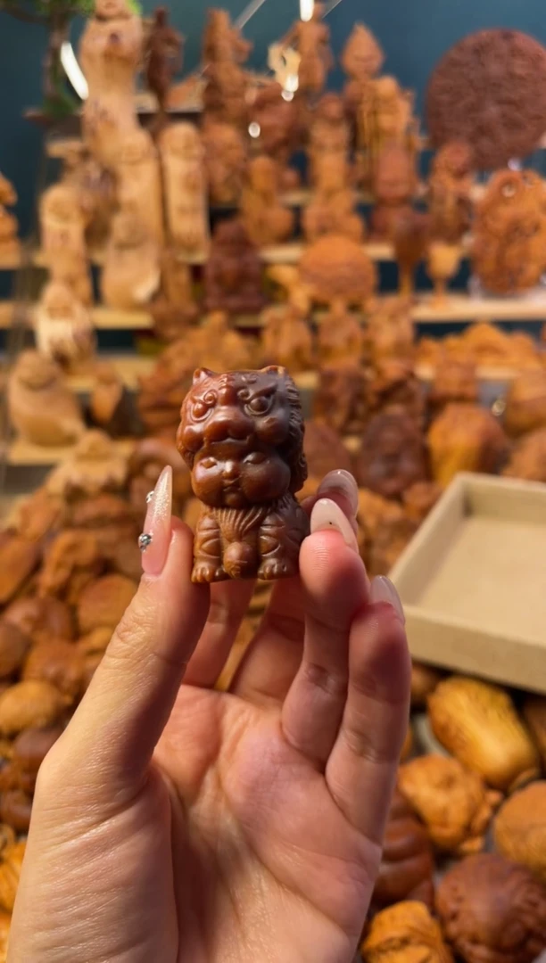 【闪购商品】崖柏虎宝宝