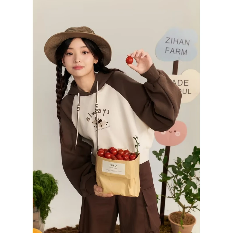 紫涵短款抽绳连帽卫衣女秋季新款撞色长袖宽松Z4Z08SS619